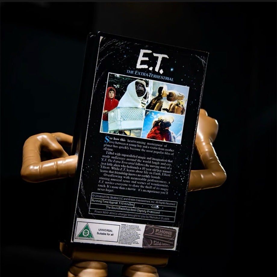 EXTRA-TERRESTRIAL〜 フィギュア型ワイヤレス充電器