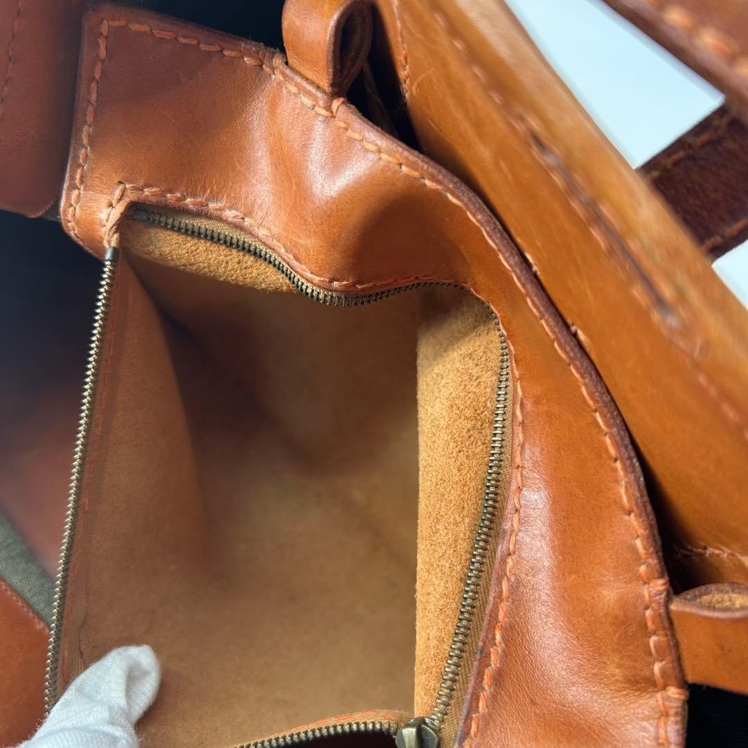 ボストンバッグ