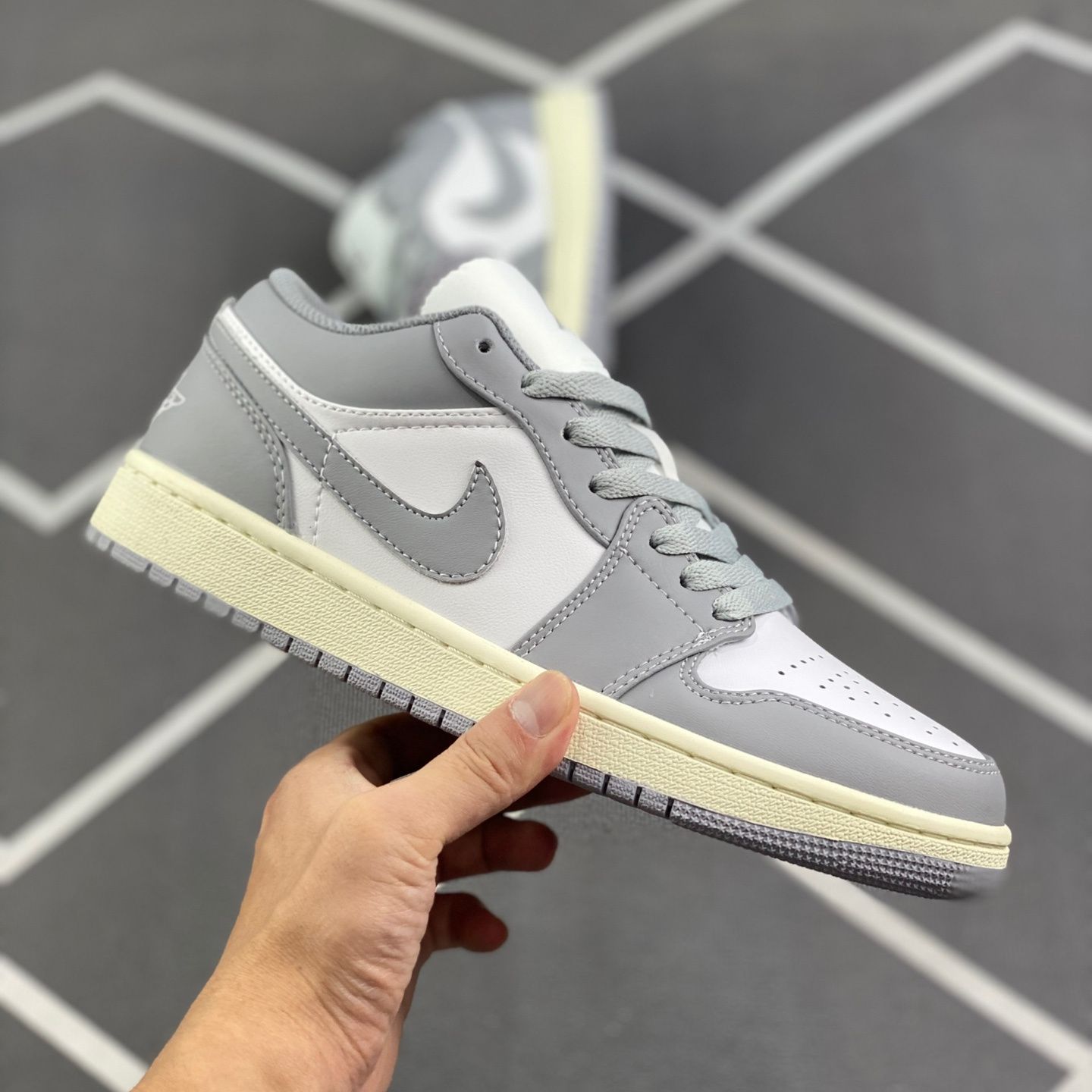 Nike Air Jordan 1 Low 