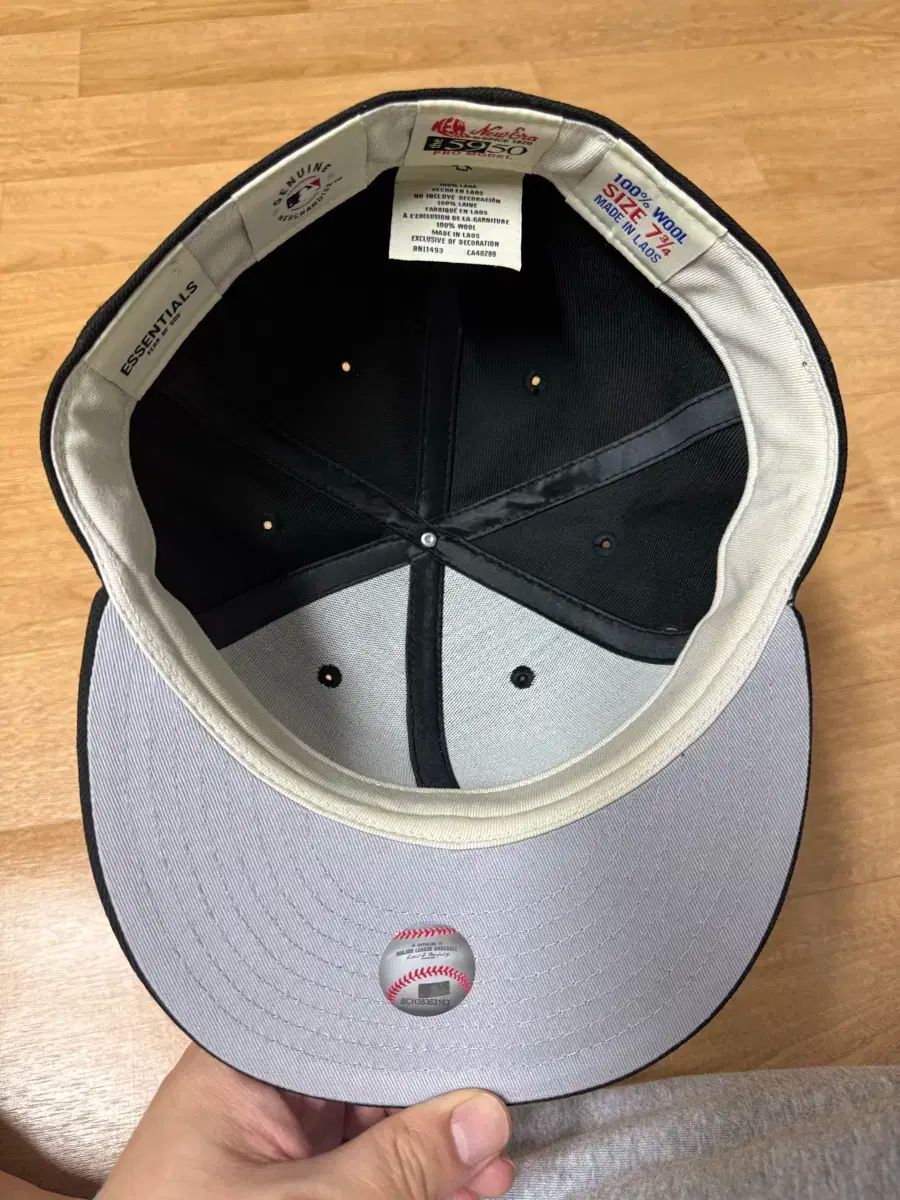 MLB