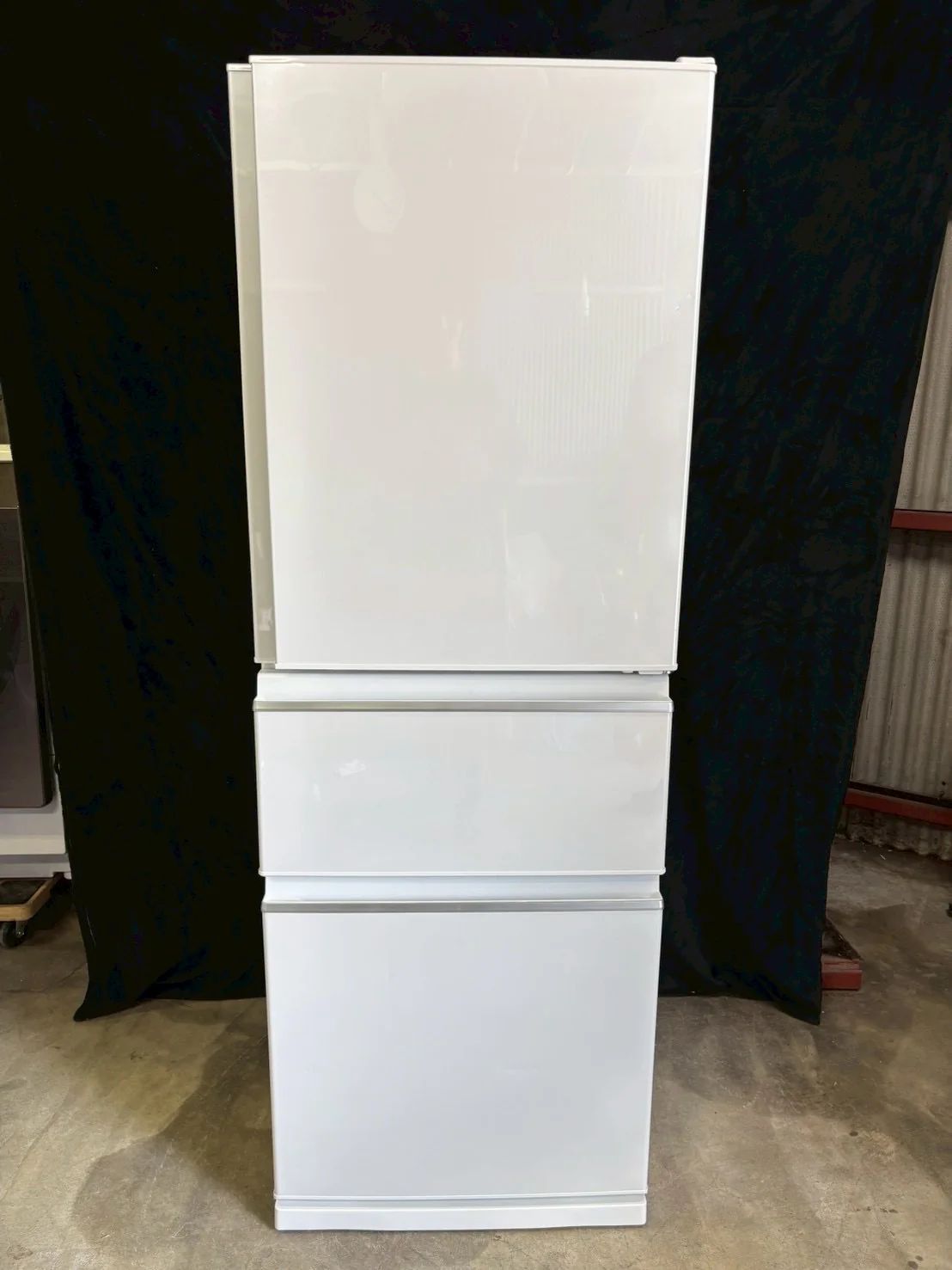 三菱 冷蔵庫 MR-CX33H-W 製 330L 右開き