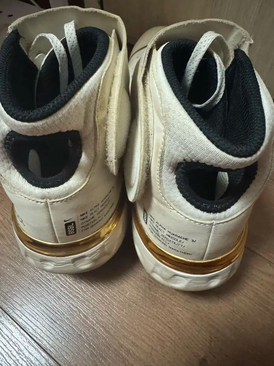 3 金具スパイク