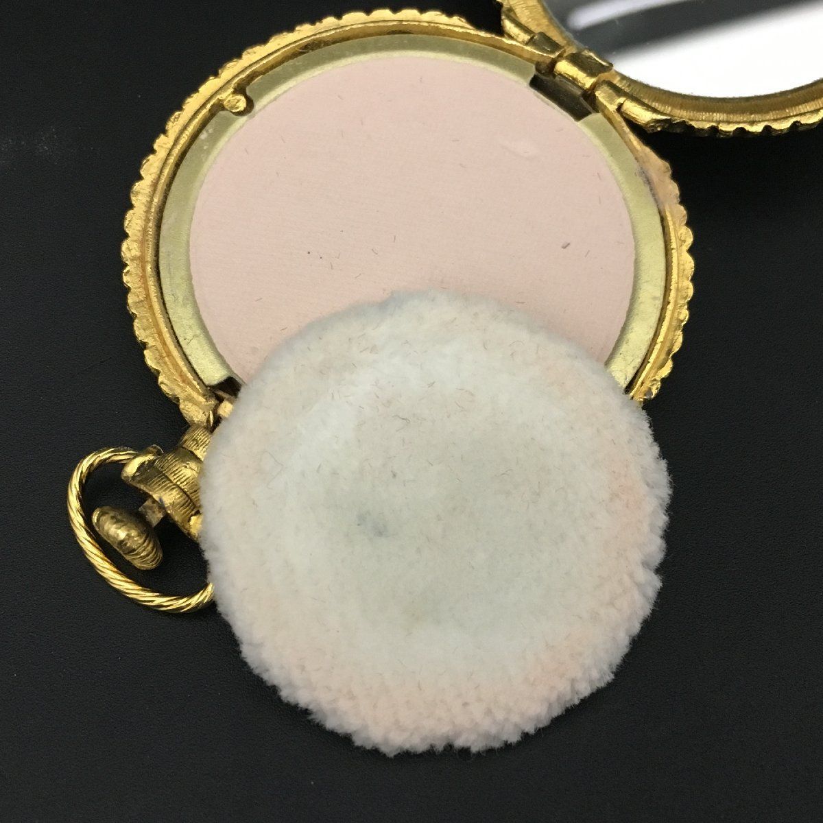 【ヴィンテージ】新品未使用 珍しいMax Factor カメオコンパクト MAX FACTOR カメオ 懐中時計型 コンパクト マックスファクター - メルカリ