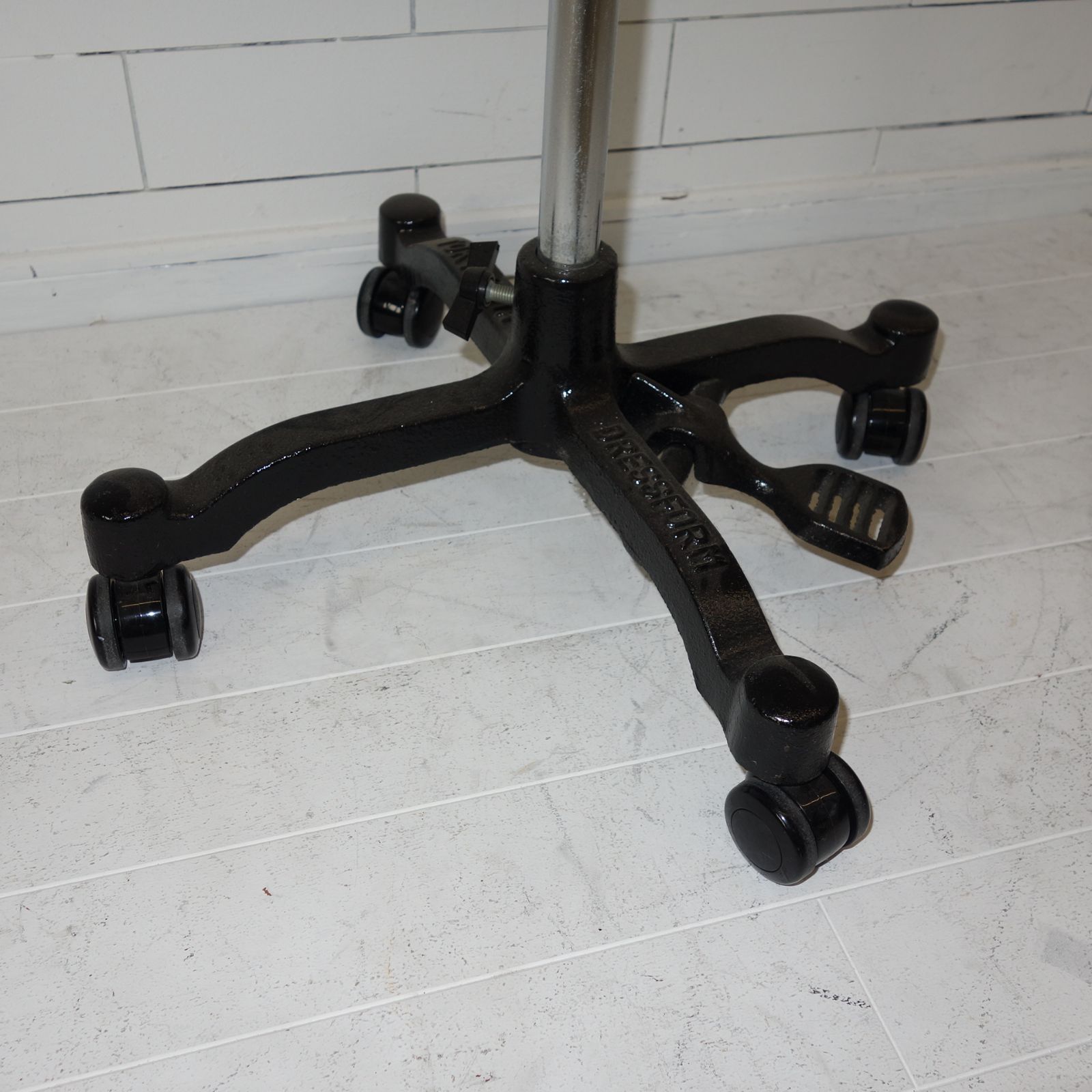 ✨美品✨東京キイヤ　TOKYO KIIYA　女性用トルソー　高さ調整　キャスター 東京キイヤ TOKYO KIIYA ディスプレイボディ トルソー 女性 高さ