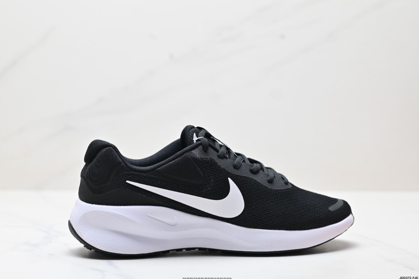 Nike REVOLUTION 7 WIDE ナイキ 通気性 低? ランニングシューズ-MM輸入1