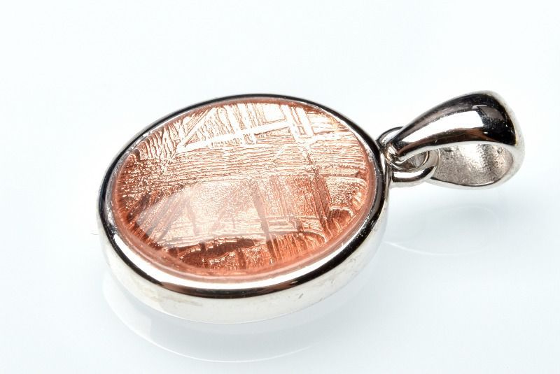 ギベオン隕石　24Kコーティング1点物 ギベオン隕石 24Kコーティング1点物 ギベオン隕石 24Kコーティング1点