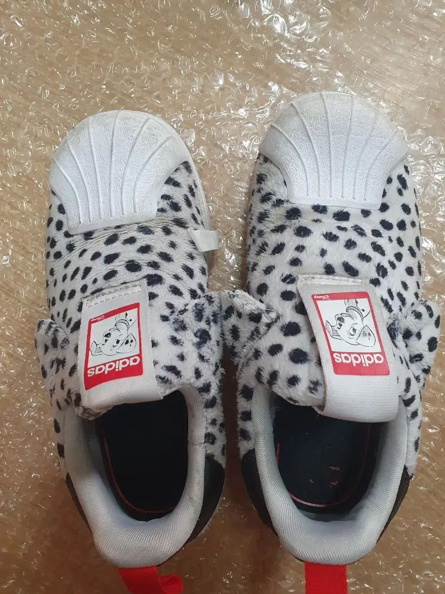 安い，大得価 adidas(アディダス) キッズ 190 サイズ ダルメシアン その他