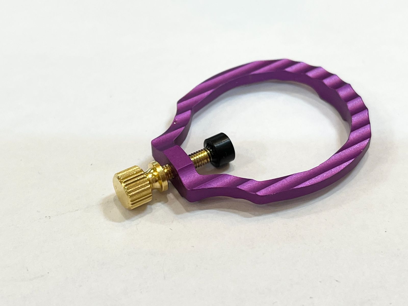SAXZ サックスリガチャー