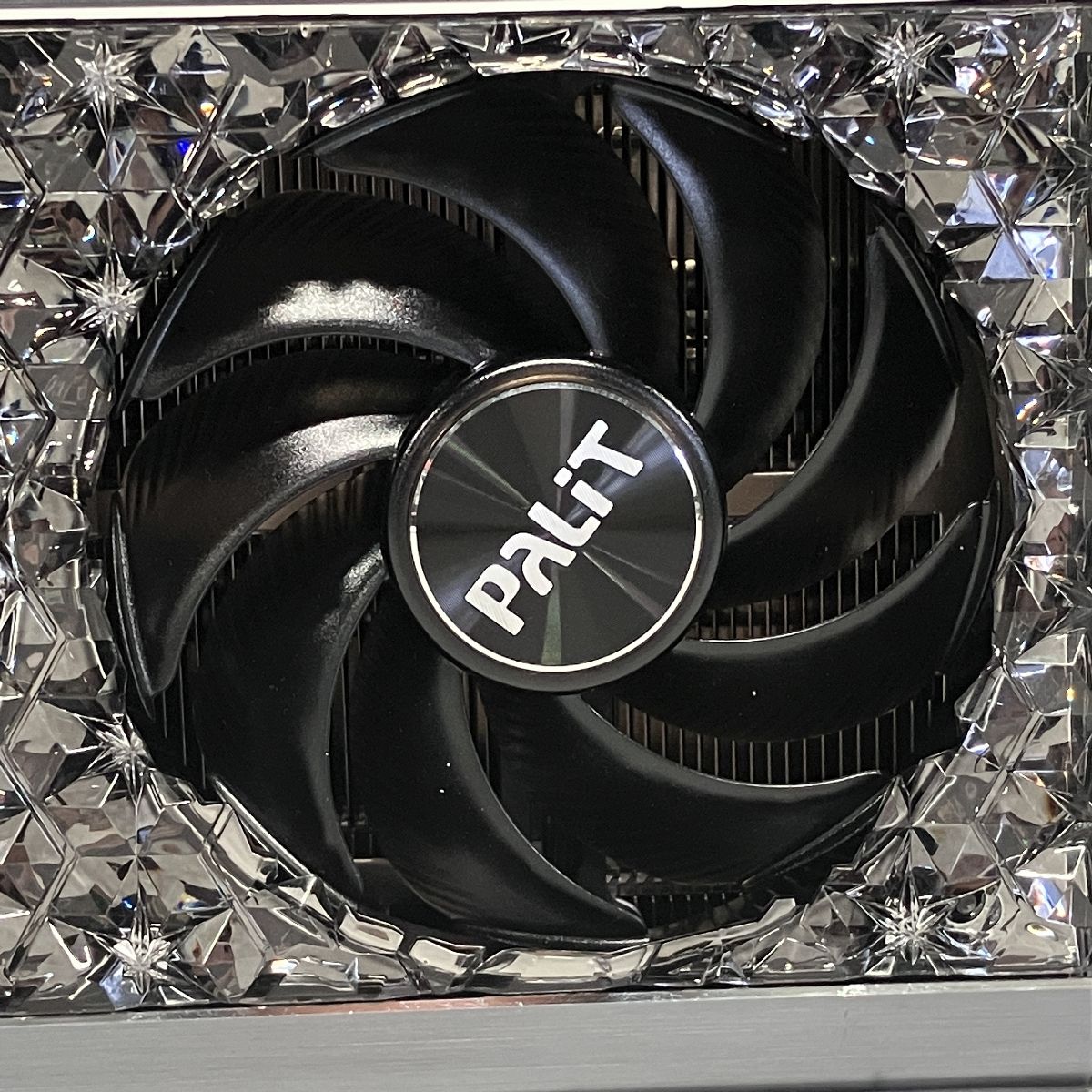 Palit GeForce RTX4090 GameRock OC グラフィックボード グラボ PC周辺