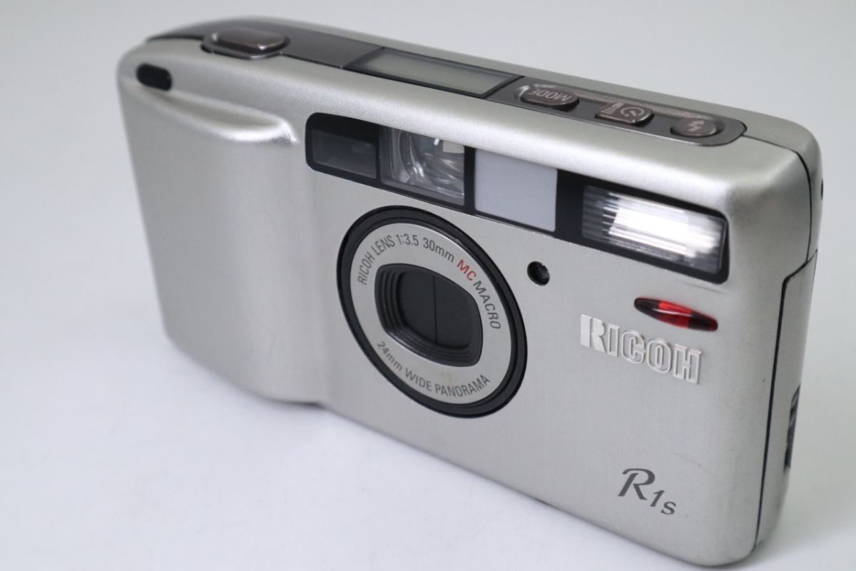 コンパクトフィルムカメラ f03165