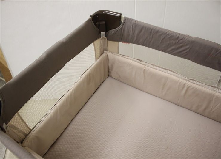 アップリカ ココネルエアー ココア BR 66047 ベビーベッド 新生児OK アップリカ ココネル エアー 66047（ココア） ベビーベッド - 最安値