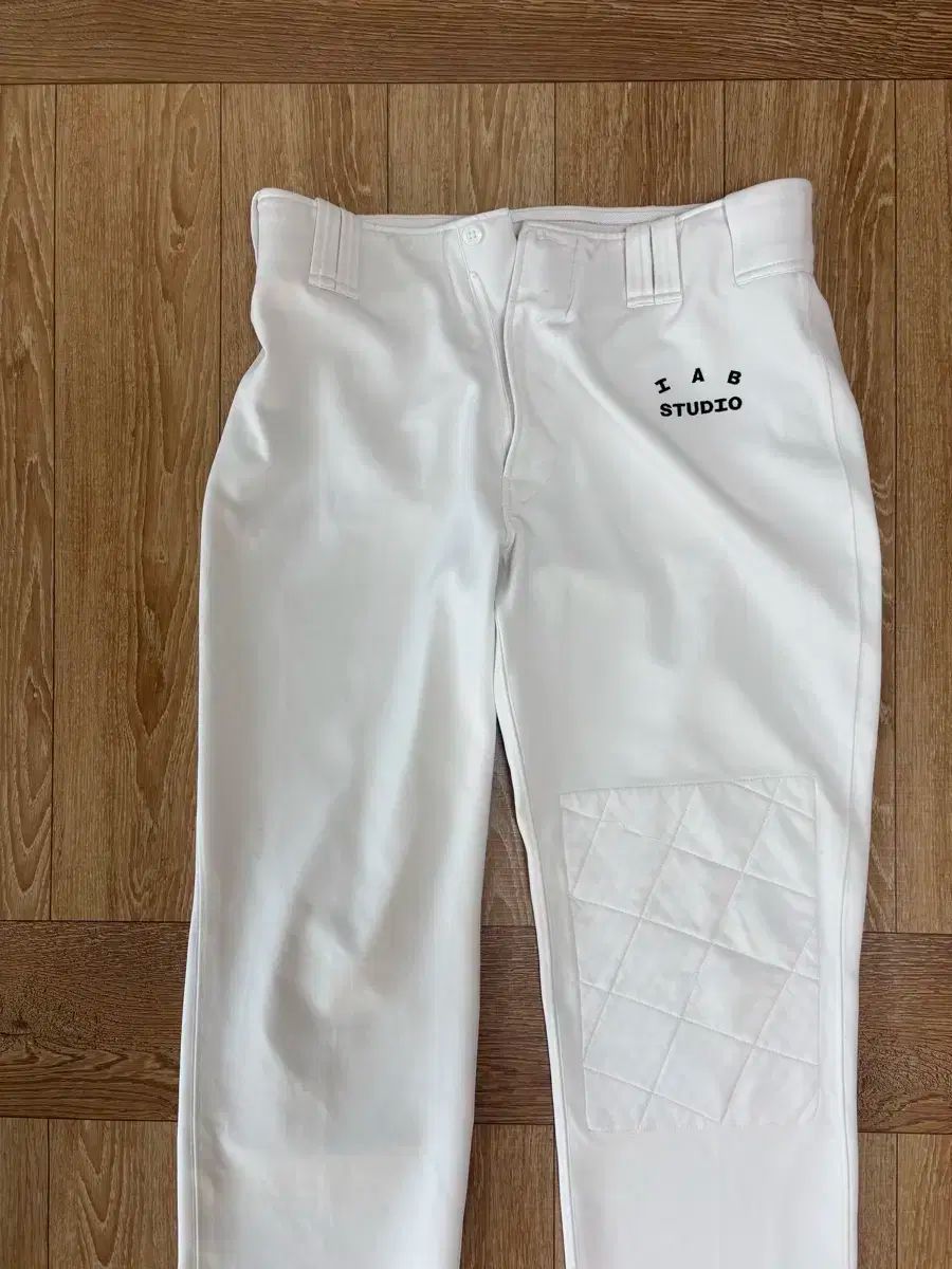 リアルパンツ 起亜