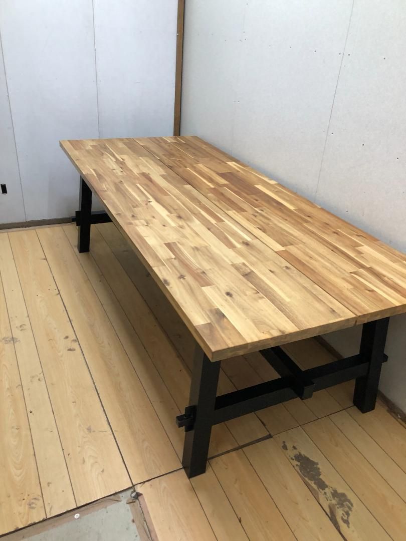 IKEA SKOGSTA スコグスタ ダイニングテーブル 北欧風 アカシア