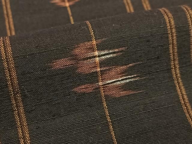 平和屋着物▽白根沢 捩り織 お召 単衣 枝花文 正絹 逸品 AABB1357np