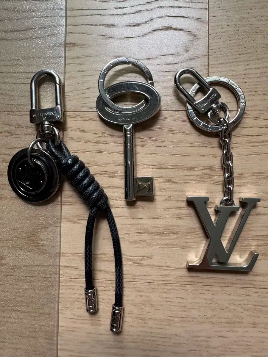 Louis Vuitton ルイヴィトン チャーム セット