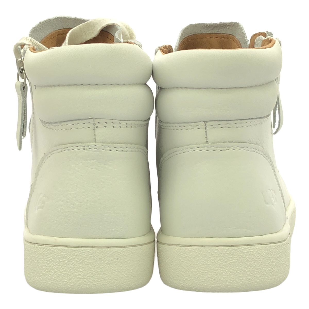 美品 UGG アグ OLIVE ハイカット レザー スニーカー ホワイト 24 org.jpg