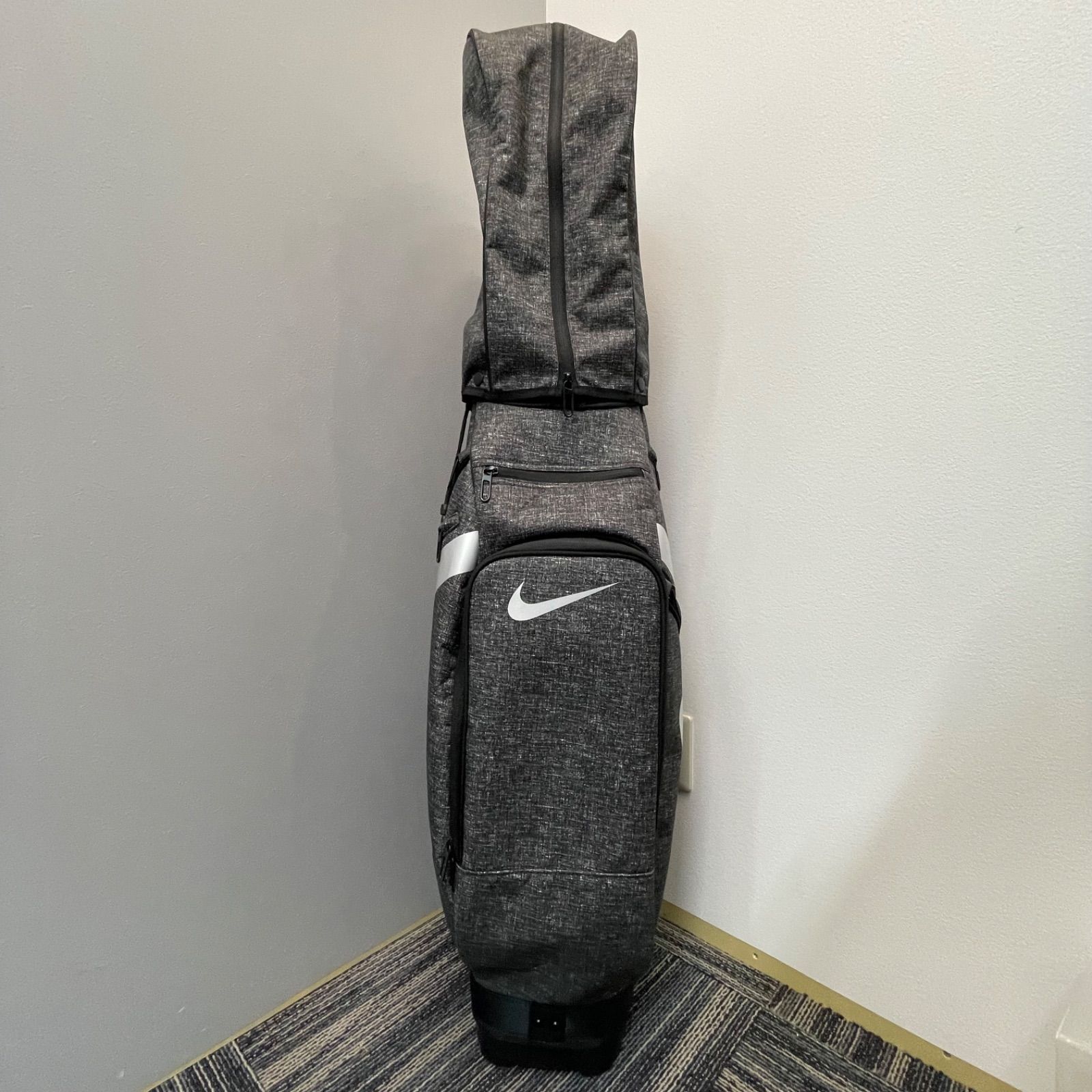 Nike ゴルフキャディバッグ ブラック/グレー Amazon.co.jp: Nike パフォーマンスカート ゴルフバッグ