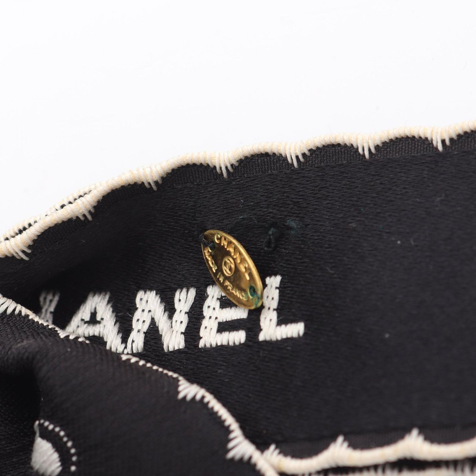 シャネル CHANEL ブローチ ロゴ リボン ブラック その他 ヴィンテージ