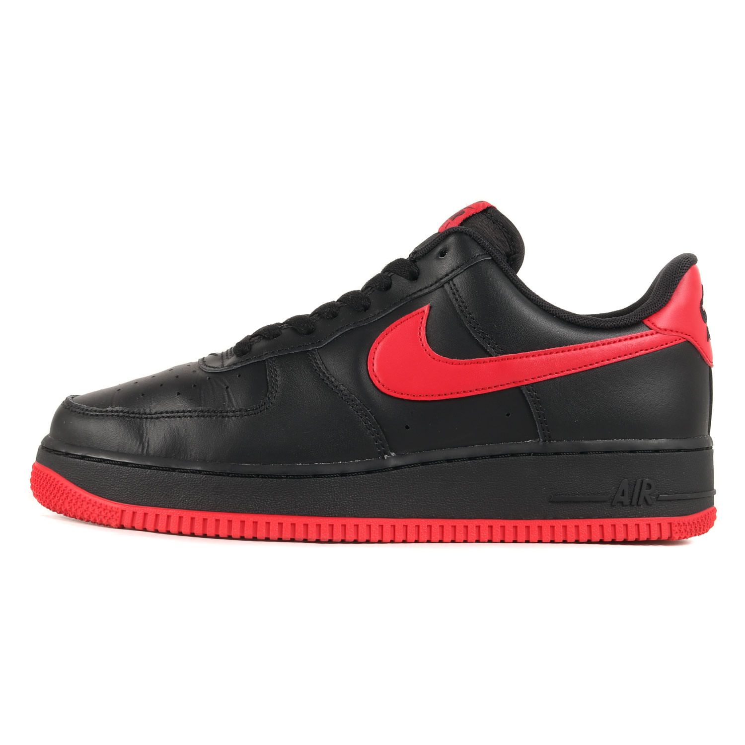 美品 NIKE ナイキ サイズ:27.0cm AIR FORCE 1 07 (DC2911-001) 2021年