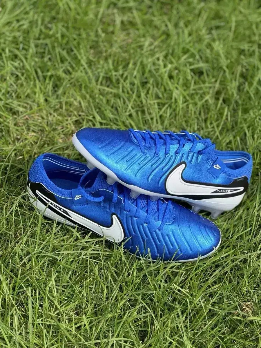 NIKE(ナイキ) ティエンポ レジェンド 10 エリート AG 265