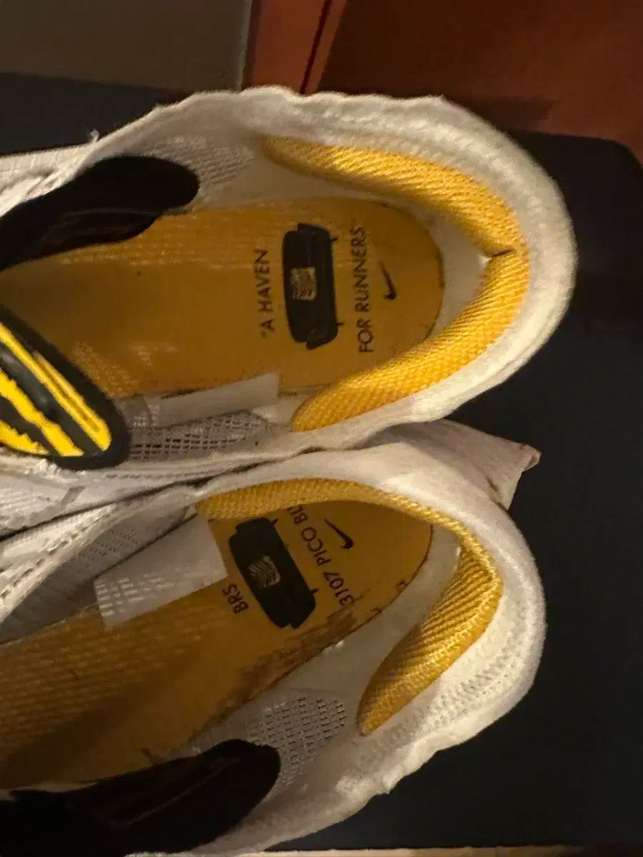 ランニングシューズ Vapor