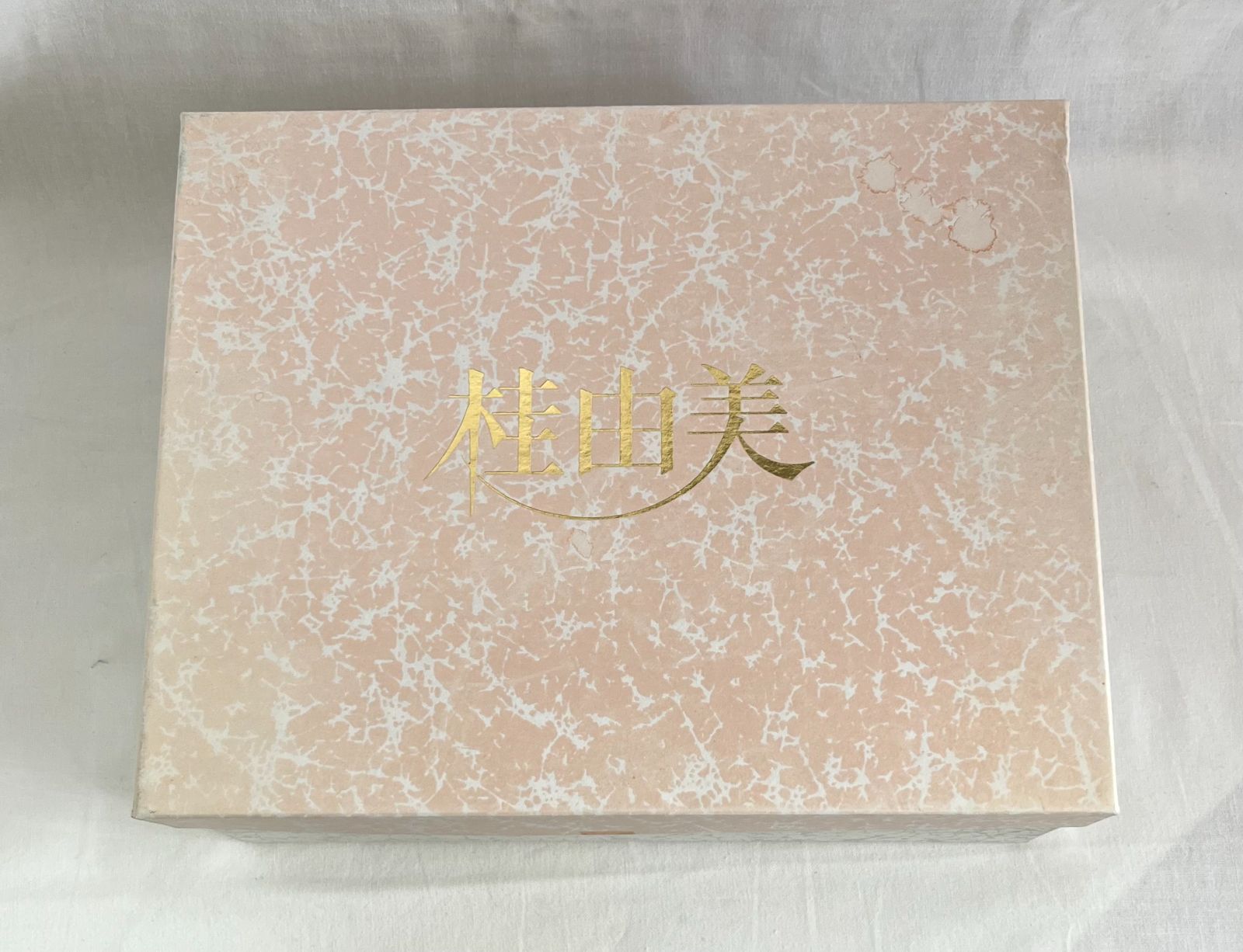 桂由美 創作華窯 YAMAKA No. KY-6030 綾がさね 茶菓揃】の皿・カップ 桂由美 創作華窯 YAMAKA No. KY-6030 綾がさね 茶菓揃】の皿・カップ