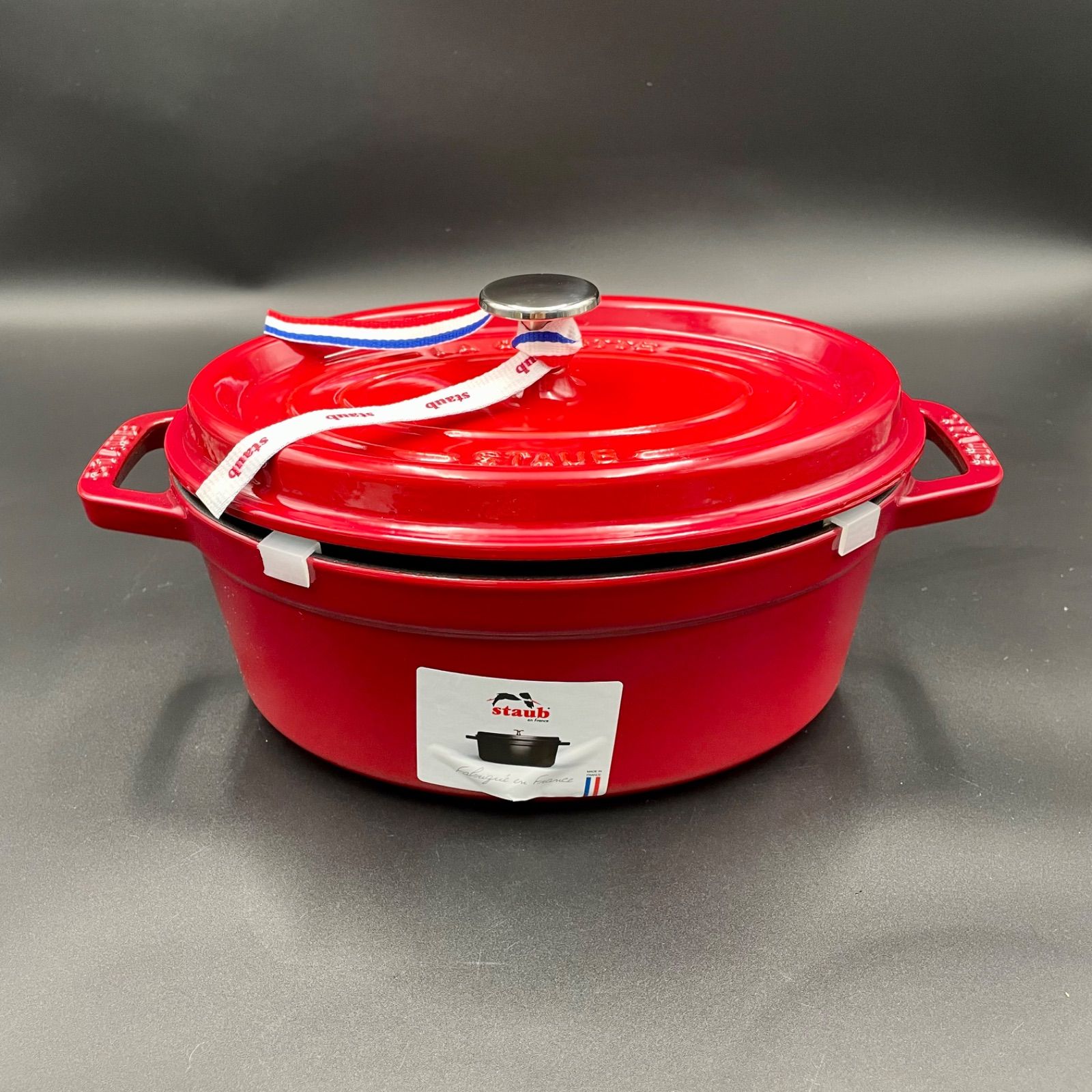 LA COCOTTE　STAUB　オーバル　23cm　チェリー ストウブ 鋳物ホーロー鍋 ピコ・ココット | ツヴィリング公式