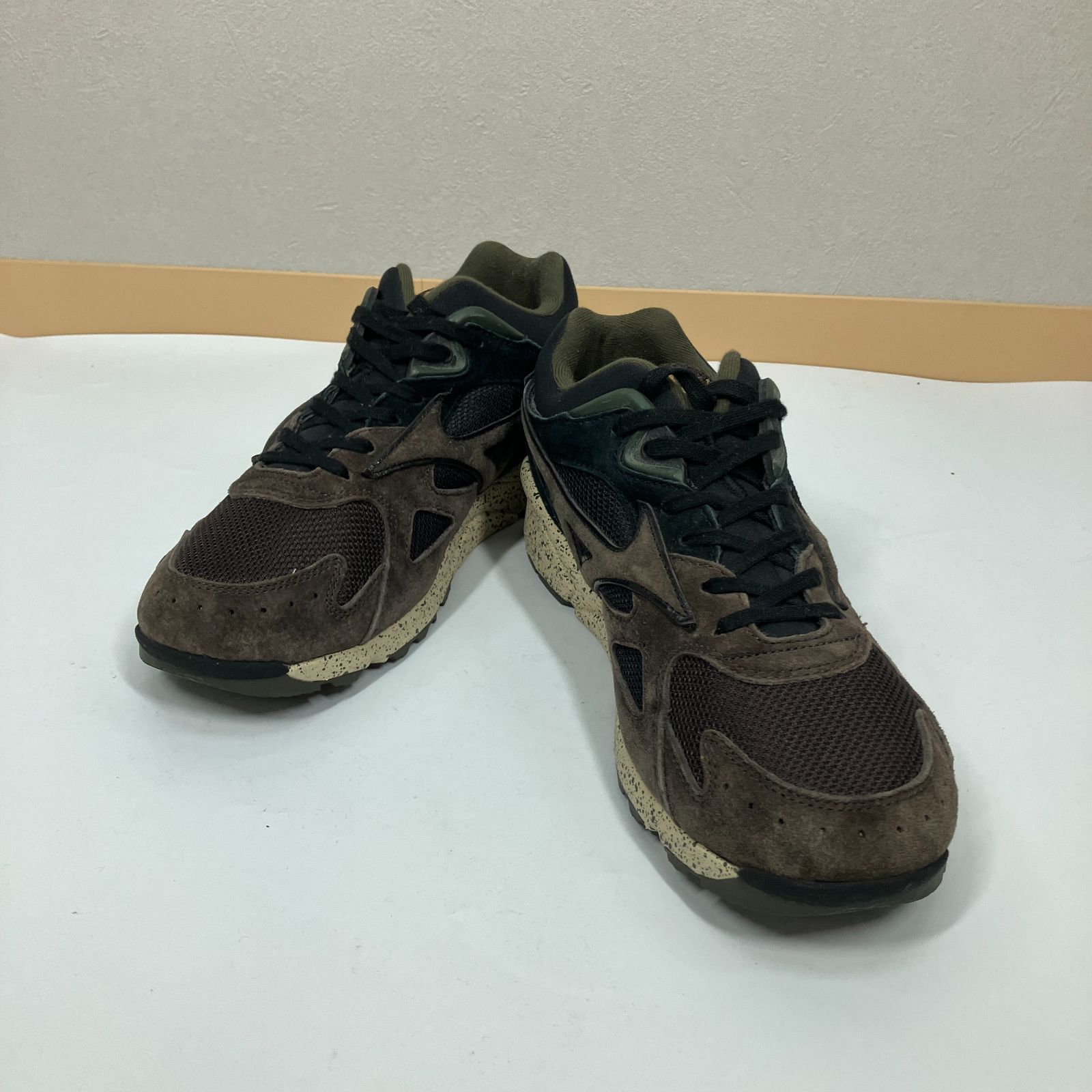 Mizuno Sky Medal Men's Mizuno Sky Medal D1GA192355 Sneakers Brown 28.0 cm