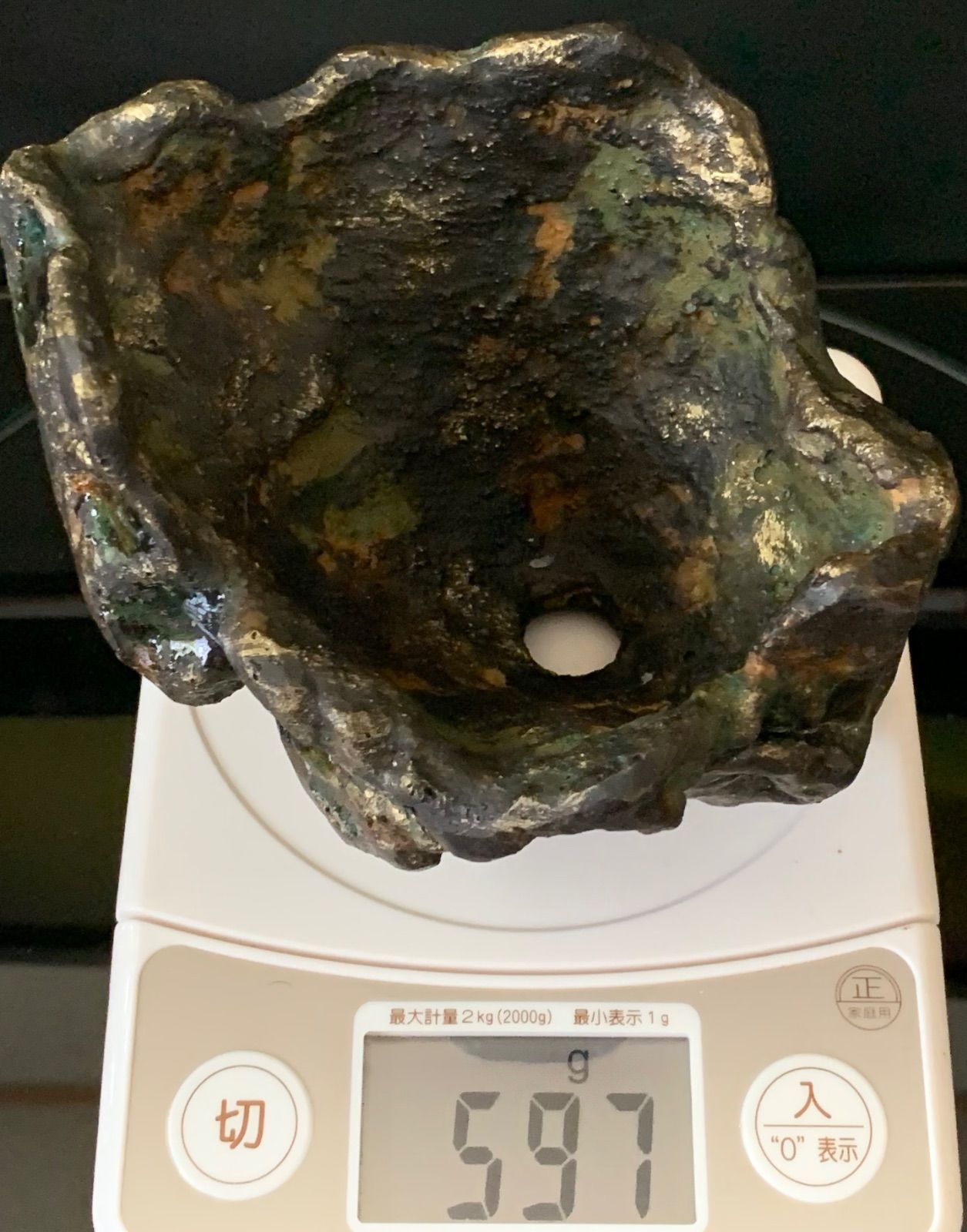 岩石風植え付け鉢