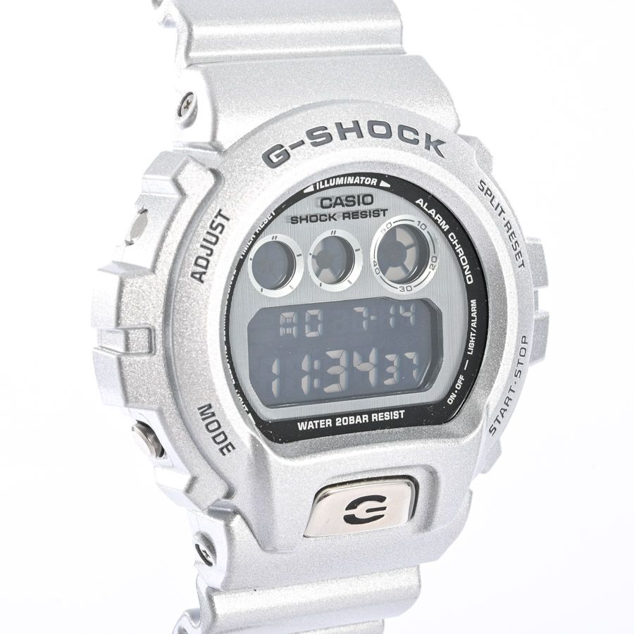 CASIO カシオ 腕時計 G-SHOCK 30周年モデル シルバー 三つ目 DW-693BS-8JR