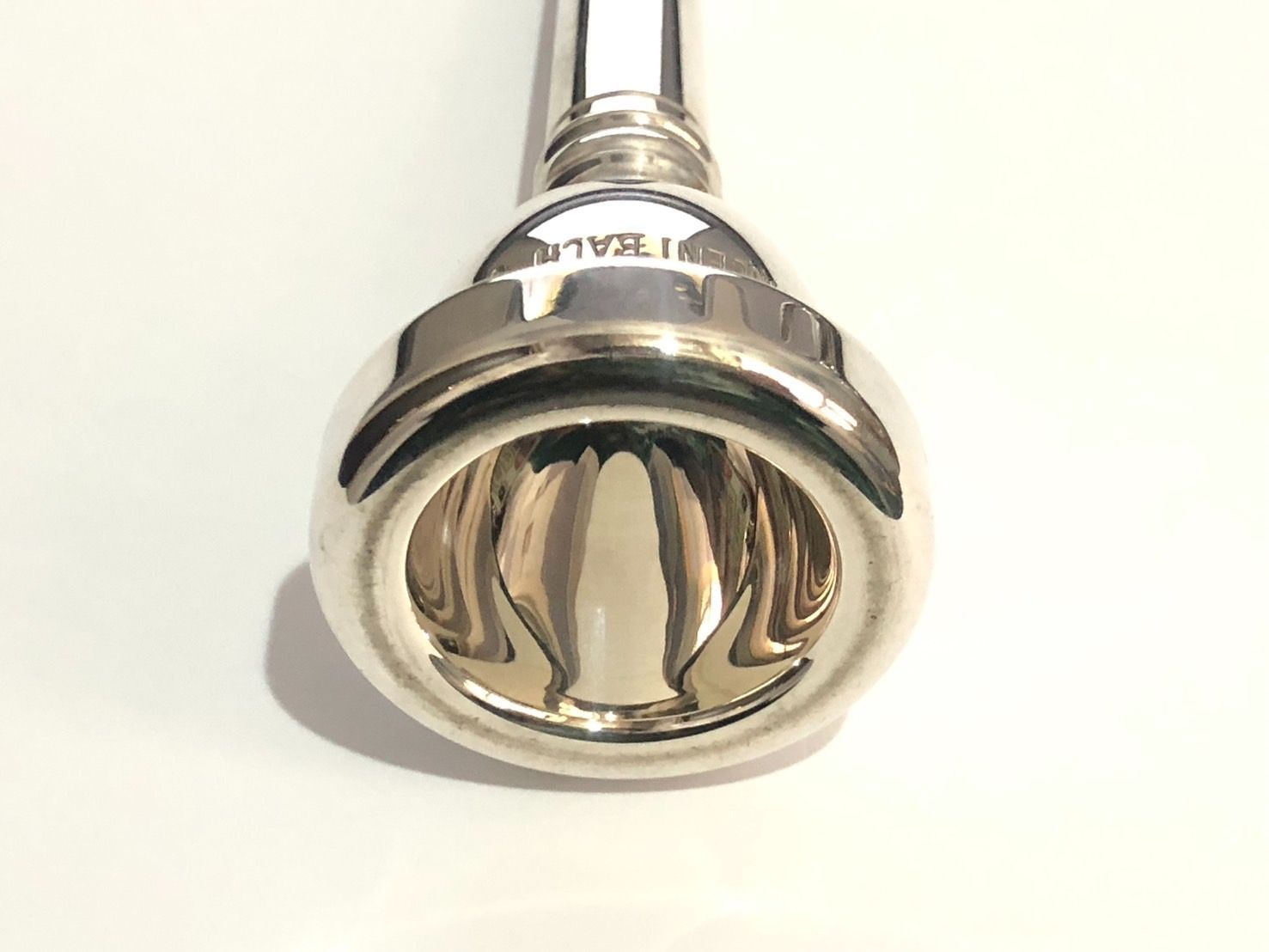 Bach Artisan 11C トロンボーンマウスピース純正レザーバッグ付き B