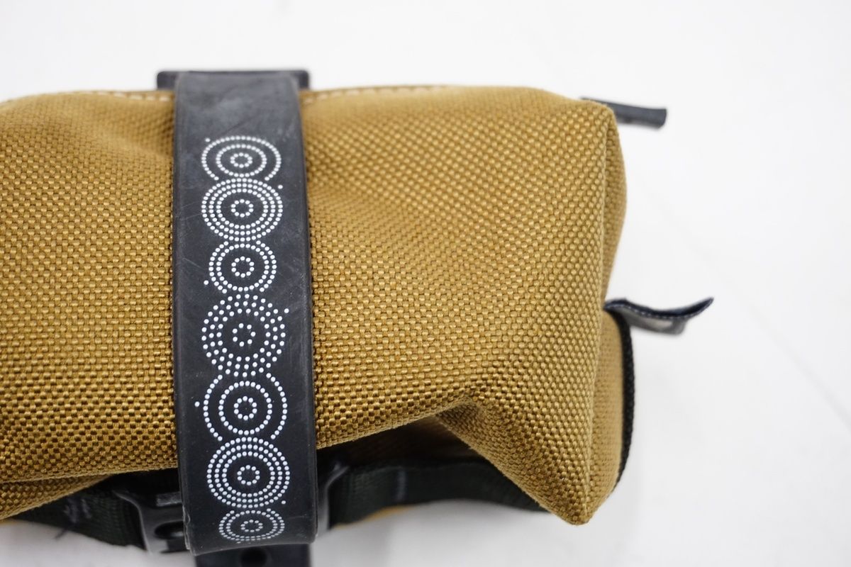 アウターシェル