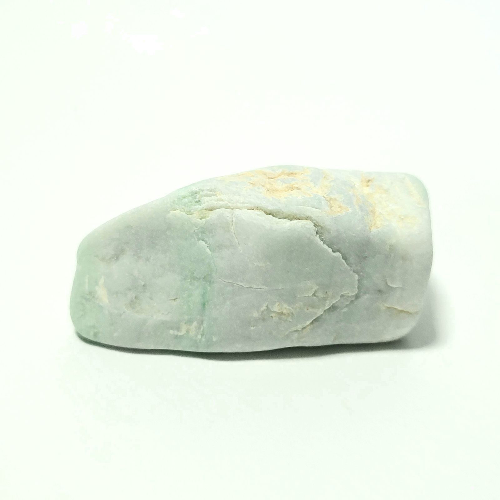 翡翠原石　♪ぷー次郎♪　 糸魚川翡翠:原石:海石 ms-GU0001 - メルカリ