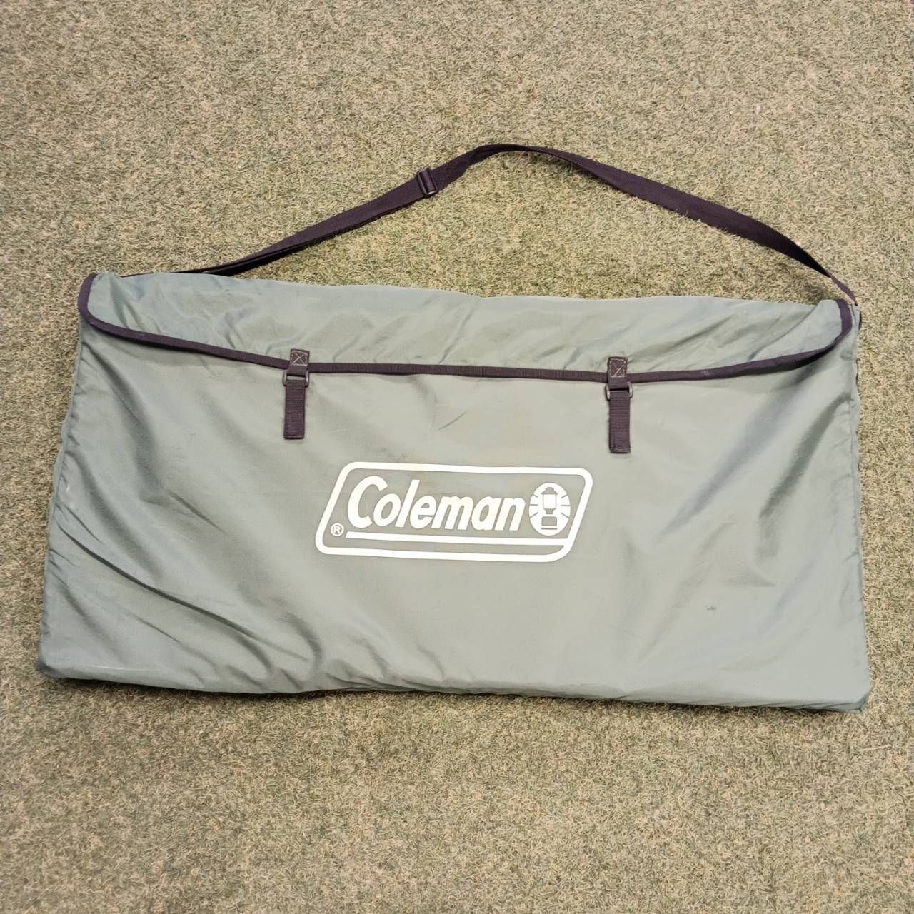 Coleman(コールマン) スリム四折テーブル､収納ケース付き - メルカリ
