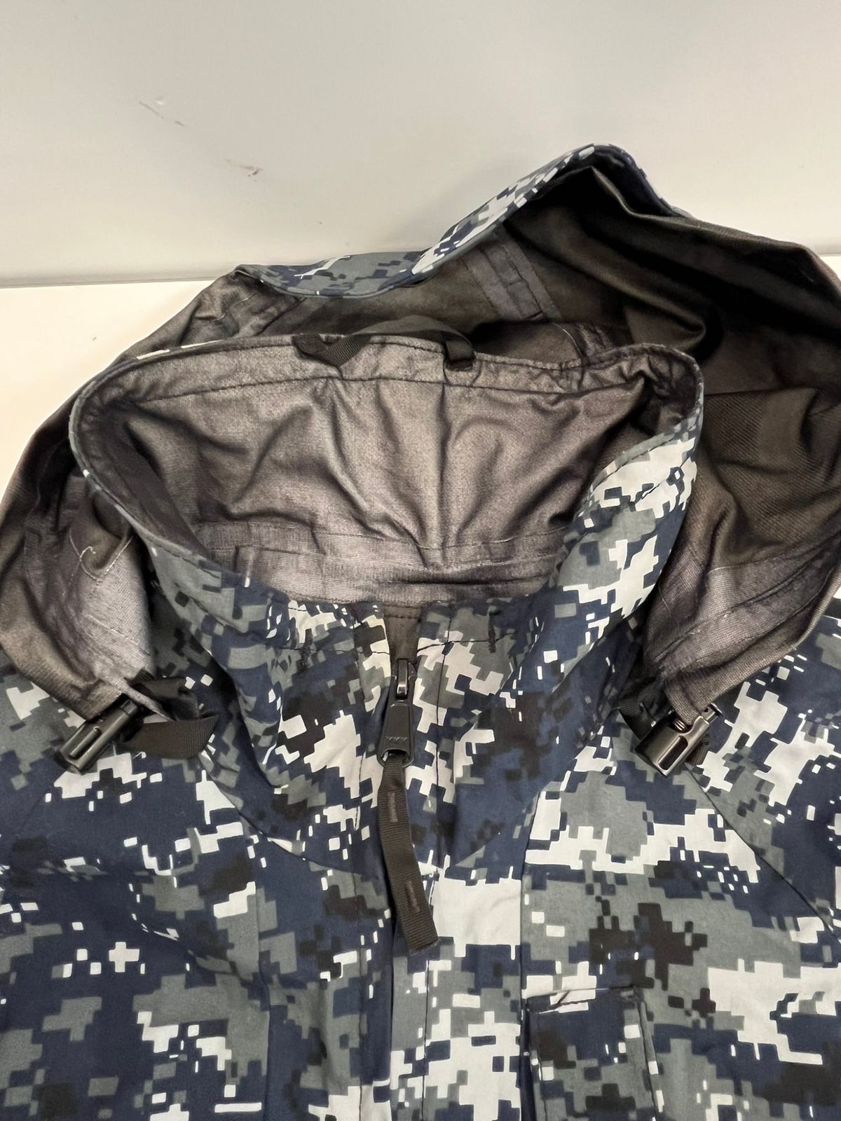 OLD NAVY 迷彩 サーマル グレーカモ シティカモ supreme y2k OLD NAVY 迷彩 サーマル グレーカモ シティカモ supreme y2k