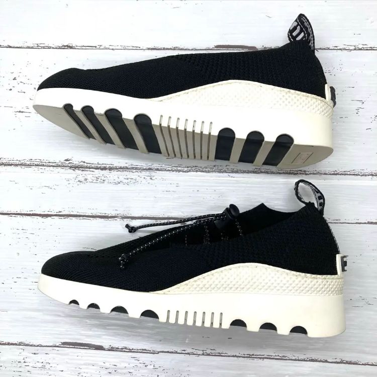 極美品❣️ ミュウミュウ MIU MIUニットスニーカーブラック黒23.5cm 