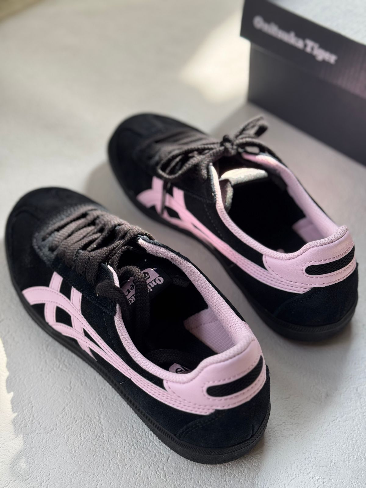 Onitsuka Tiger Tokuten Pink Black スニーカー Onitsuka Tiger】 正規品☆ Tokuten Pink Black ☆人気