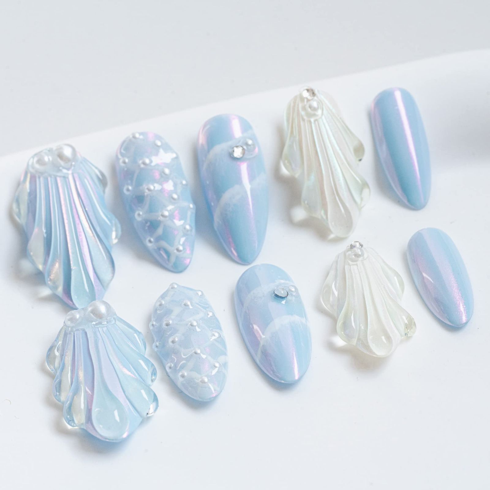 3D 人気 キラキラ おしゃれ パール 可愛い シェル 人魚の鱗 デザイン つけ爪 アーモンド 付け爪 ロング 10枚入 ミディアム ネイルチップ (#28 手作り Nails 青・XS) Sunu0026Beam