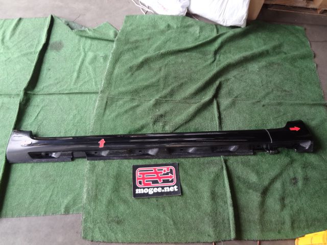 1FF2092 CB4 ボルボ V70 DBA-BB420W 2016年 後期型 T5クラシック サイドステップ左　39838417/20151204214353
