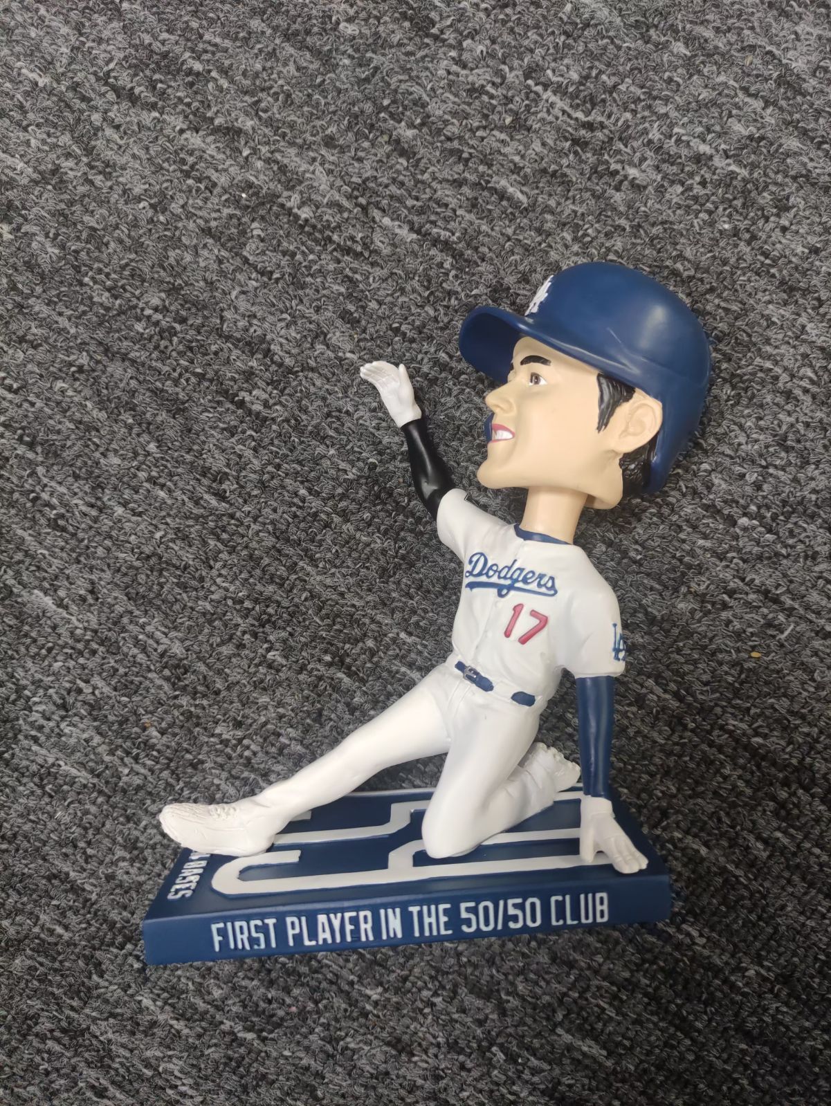 新品 大谷翔平 選手50/50 ボブルヘッド フィギュア人形 No.6 新品 大谷翔平 選手50/50 ボブルヘッド フィギュア人形 No.4