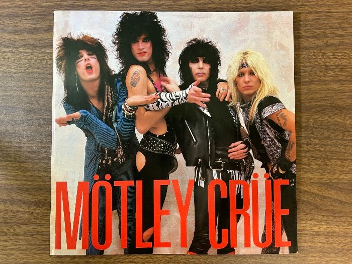 当時物 貴重 Motley Crue  モトリー・クルー  1985年 初来日ジャパンツアーパンフレット》コレクション 現状品