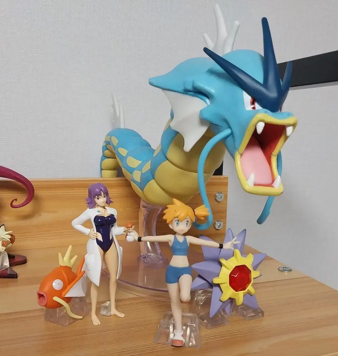 【雷市場（ポンジャン）商品韓国直送】 ポケットモンスター ギャラドス アクションフィギュア スケールワールド サイズ