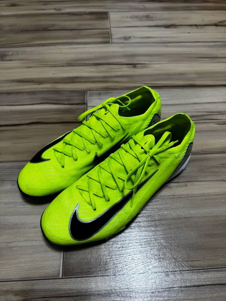 NIKE ナイキ マーキュリアル ヴェイパー 16 プロ ff 250 サッカーシューズ