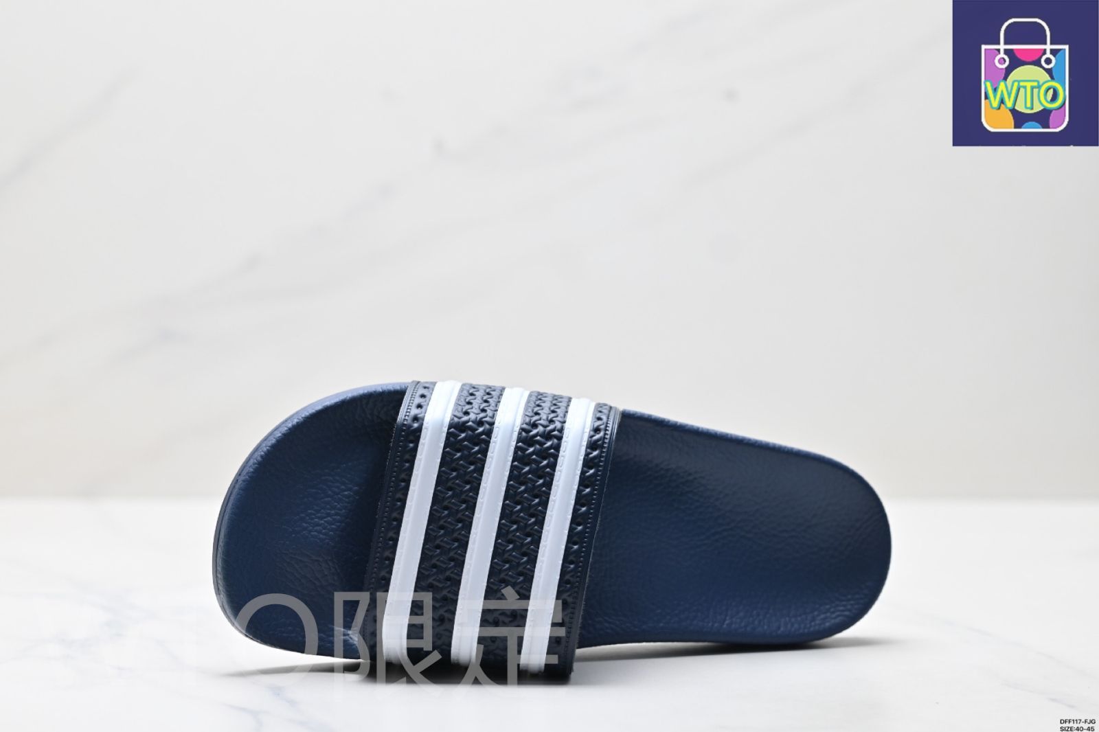 今日 Adidas originals Adilette アディダス スポーツ用快適ゴム底スリッパ -WTO輸入1