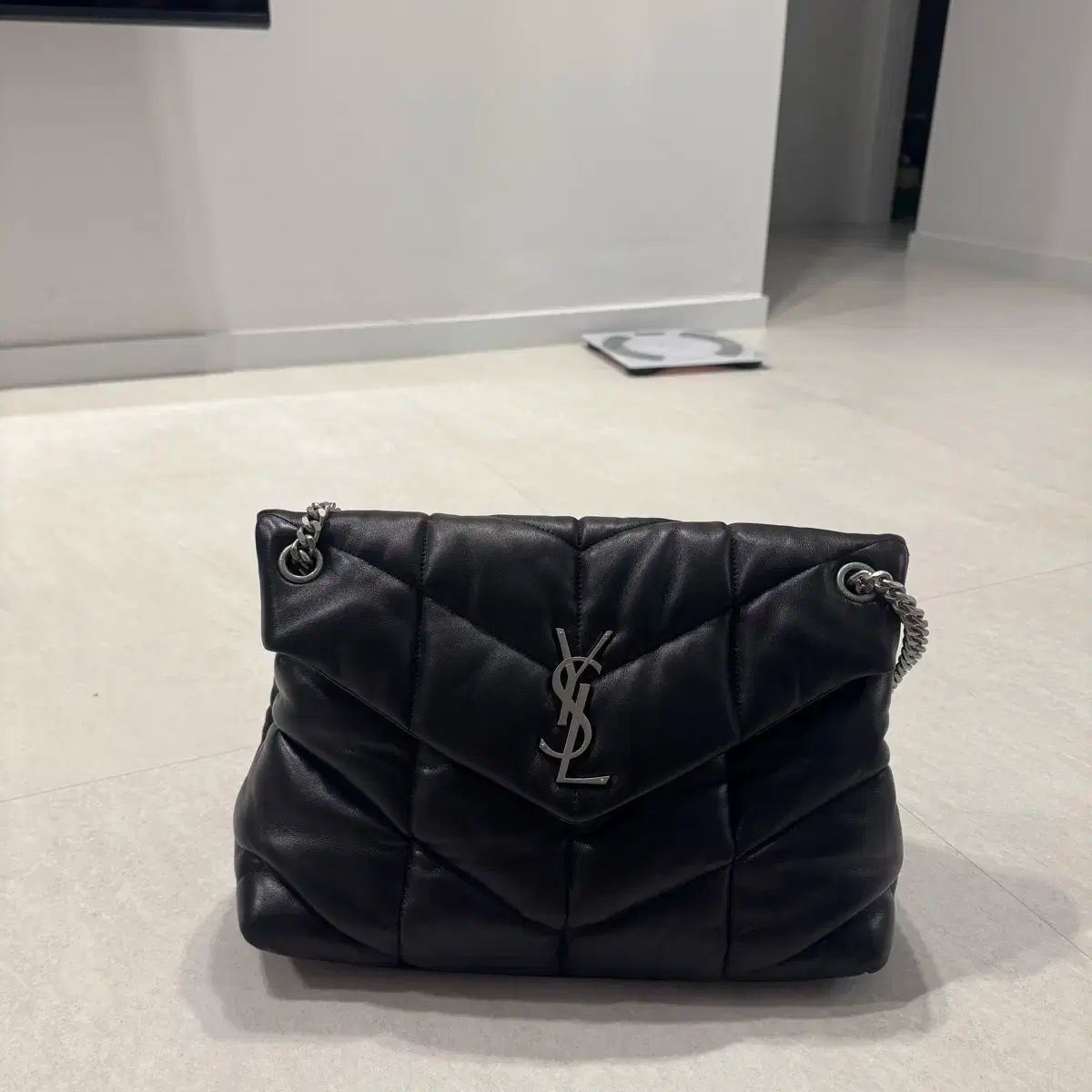 ★SAINT LAURENT★ルル キルティングプーパー ミディアム バッグ Saint Laurent(サンローラン) ルル キルティング プーパーバッグ