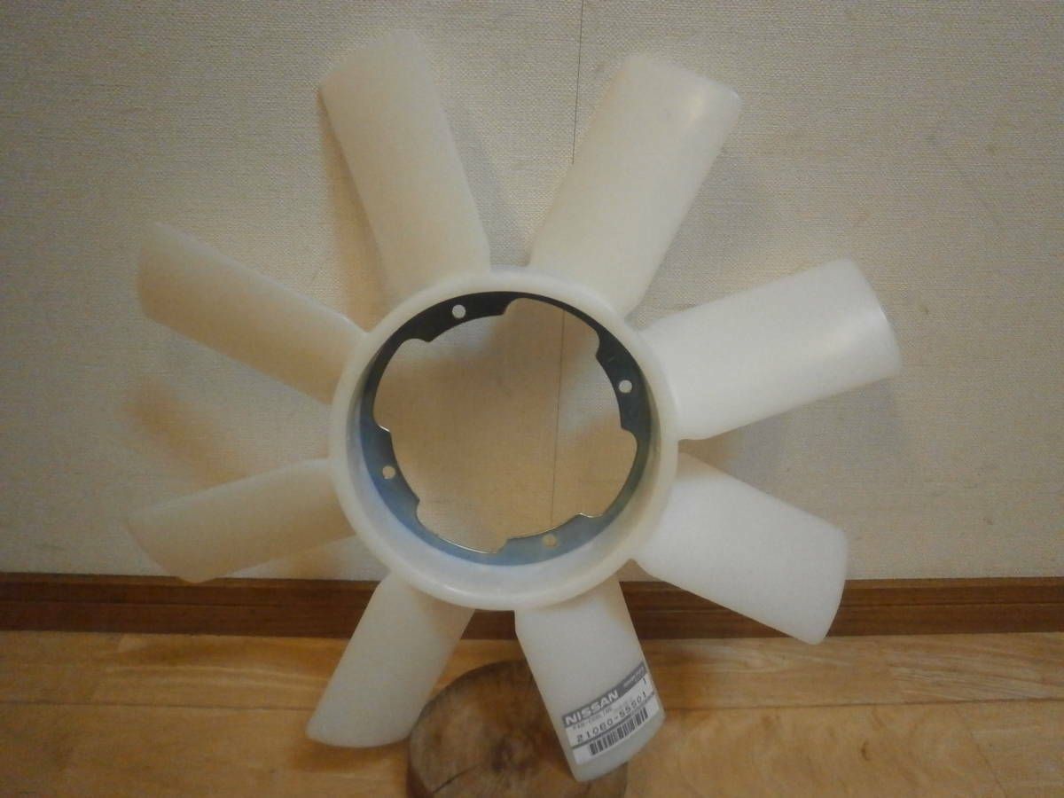 未使用 日産 HR31 R31 スカイライン 純正 ラジエター クーリングファン シュラウドファン RB20DE(T) NISSAN cooling fan