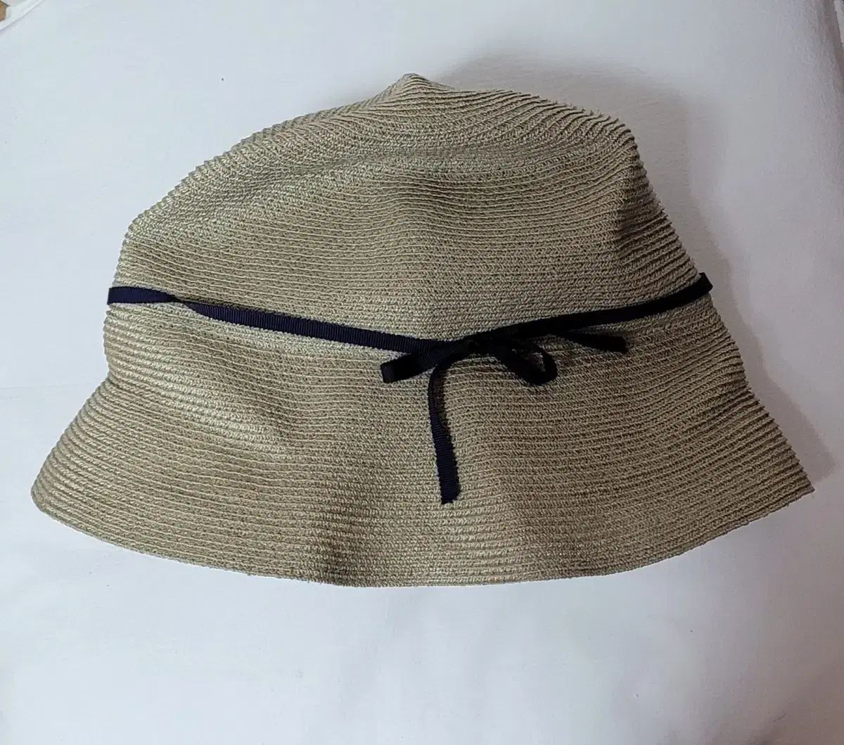 mature ha hat