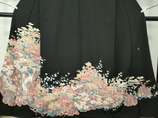 平和屋着物●本場加賀友禅作家　杉浦伸　黒留袖　立鶴　草花風景　正絹　逸品　DAAV6369ps 平和屋着物○本場加賀友禅作家 杉浦伸 黒留袖 立鶴 草花風景 正絹 逸品