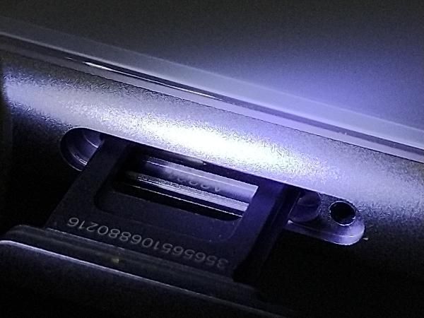 スマートフォン・携帯電話 au 【SIMロックなし】MWLX2J/A iPhone 11