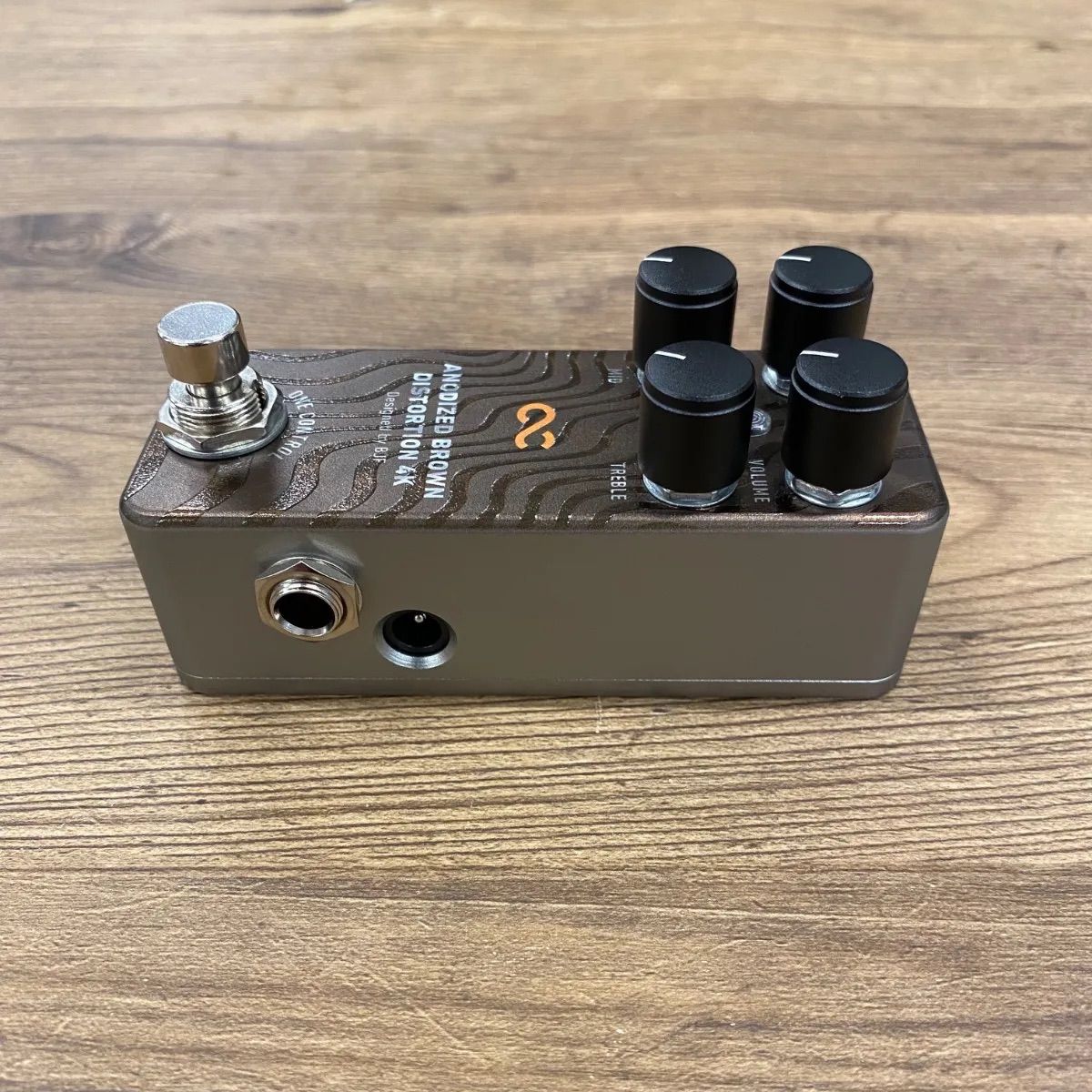 【未使用】ANODIZED BROWN DISTORTION 4K ANODIZED BROWN DISTORTION 4K (OC-ABD4Kn) – One Control USA
